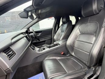 JAGUAR XF 2.0d R-Sport Saloon 4dr Diesel Auto Euro 6 (s/s) (180 ps)