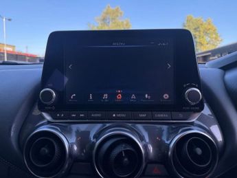 NISSAN JUKE 1.0 DIG-T N-Connecta SUV 5dr Petrol DCT Auto Euro 6 (s/s) (114 p