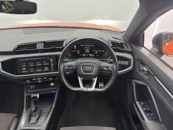 AUDI Q3 2.0 TDI 35 Vorsprung SUV 5dr Diesel S Tronic Euro 6 (s/s) (150 p