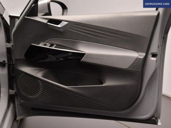 VOLKSWAGEN ID.3 Pro 58kWh Life Hatchback 5dr Electric Auto (145 ps)