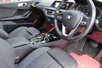 BMW 1 SERIES 1.5 118i Sport Hatchback 5dr Petrol DCT Euro 6 (s/s) (140 ps)