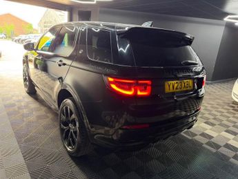 LAND ROVER DISCOVERY SPORT 2.0 D200 MHEV R-Dynamic SE SUV 5dr Diesel Auto 4WD Euro 6 (s/s) 