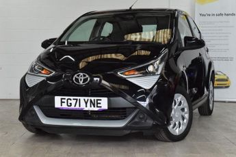 Toyota AYGO 1.0 VVT-i x-play Hatchback 5dr Petrol Manual Euro 6 (s/s) (71 ps