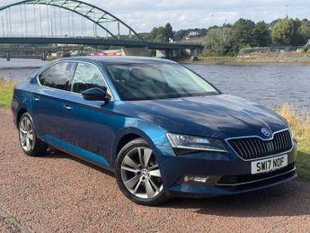 Skoda Superb 2.0 TDI SE L Executive Hatchback 5dr Diesel DSG Euro 6 (s/s) (15