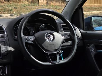 VOLKSWAGEN POLO 1.2 TSI BlueMotion Tech SE Hatchback 5dr Petrol DSG Euro 6 (s/s)