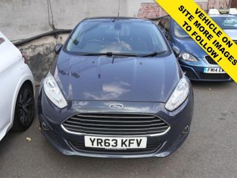 Ford Fiesta 1.5 TDCi Titanium Hatchback 5dr Diesel Manual Euro 5 (75 ps)
