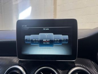 MERCEDES-BENZ A CLASS 1.5 A180d Sport (Executive) Hatchback 5dr Diesel 7G-DCT Euro 6 (