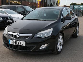 VAUXHALL ASTRA 2.0 CDTi SRi Hatchback 5dr Diesel Auto Euro 5 (160 ps)