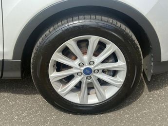 FORD KUGA 2.0 TDCi Titanium SUV 5dr Diesel Manual 2WD Euro 6 (s/s) (150 ps