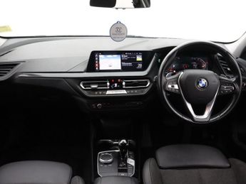 BMW 1 SERIES 2.0 120d Sport (LCP) Hatchback 5dr Diesel Auto Euro 6 (s/s) (190