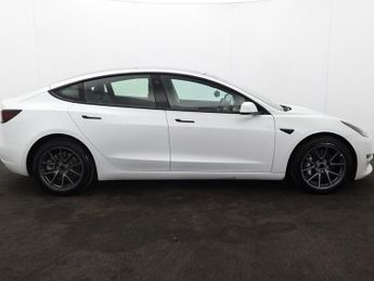 TESLA Model 3 Standard Range Plus Saloon 4dr Electric Auto RWD (241 bhp)