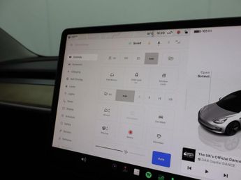 TESLA Model 3 Standard Range Plus Saloon 4dr Electric Auto RWD (241 bhp)