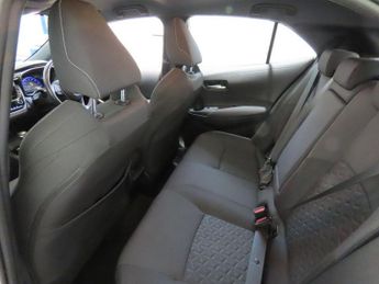 TOYOTA COROLLA 1.8 VVT-h GPF Icon Tech Hatchback 5dr Petrol Hybrid CVT Euro 6 (