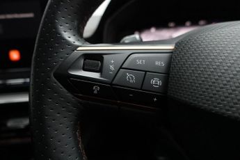 CUPRA FORMENTOR 1.4 eHybrid 12.8kWh V1 SUV 5dr Petrol Plug-in Hybrid DSG Euro 6 