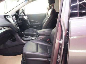 HYUNDAI SANTA FE 2.2 CRDi Premium SE SUV 5dr Diesel Auto 4WD Euro 5 (7 seat) (194