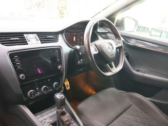 SKODA OCTAVIA 2.0 TDI vRS Estate 5dr Diesel DSG 7Spd 4WD Euro 6 (s/s) (184 ps)