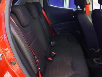 RENAULT CLIO 1.6 TCe Renaultsport Nav Hatchback 5dr Petrol EDC Euro 6 (200 ps