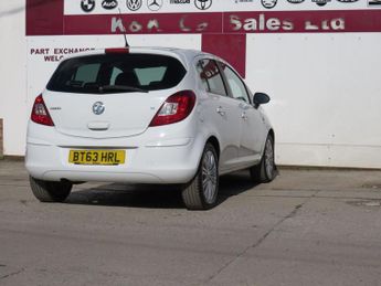 VAUXHALL CORSA 1.4 16V SE Hatchback 5dr Petrol Auto Euro 5 (100 ps)