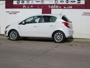 VAUXHALL CORSA 1.4 16V SE Hatchback 5dr Petrol Auto Euro 5 (100 ps)