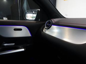 MERCEDES-BENZ EQA EQA 300 66.5kWh AMG Line SUV 5dr Electric Auto 4MATIC (228 ps)