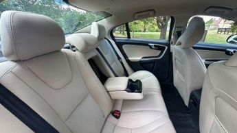 VOLVO S60 2.0 D4 SE Lux Nav Saloon 4dr Diesel Auto Euro 6 (s/s) (190 ps)