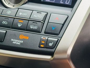 LEXUS NX 2.5 300h Luxury SUV 5dr Petrol Hybrid E-CVT 4WD Euro 6 (s/s) (19