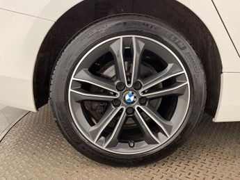BMW 2 SERIES GRAN COUPE 1.5 218i Sport (LCP) Saloon 4dr Petrol DCT Euro 6 (s/s) (136 ps)