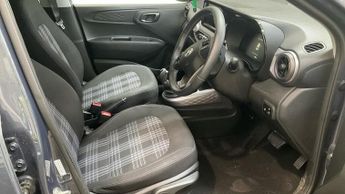 HYUNDAI I10 1.2 Premium Hatchback 5dr Petrol Auto Euro 6 (s/s) (84 ps)