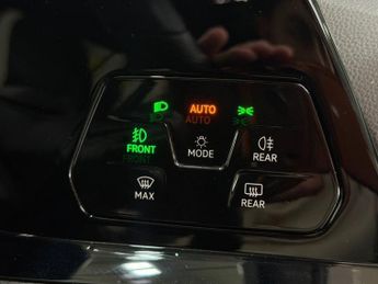 VOLKSWAGEN GOLF 1.4 TSI 13kWh GTE Hatchback 5dr Petrol Plug-in Hybrid DSG Euro 6