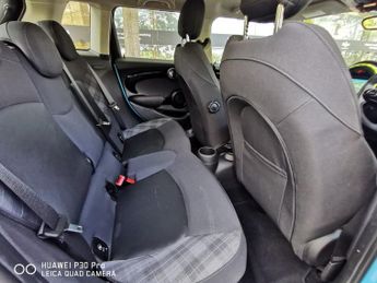 MINI HATCH 2.0 Cooper SD Hatchback 5dr Diesel Auto 6Spd Euro 6 (s/s) (170 p