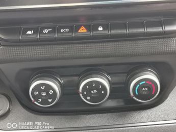 RENAULT TRAFIC 2.0 dCi Blue SL30 Advance Panel Van 5dr Diesel Manual L1 H1 Euro