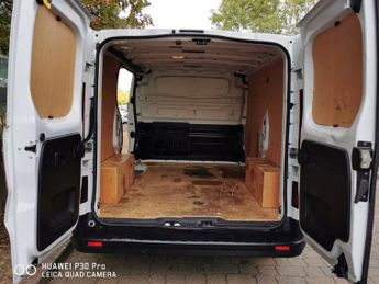 RENAULT TRAFIC 2.0 dCi Blue SL30 Advance Panel Van 5dr Diesel Manual L1 H1 Euro