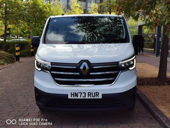 RENAULT TRAFIC 2.0 dCi Blue SL30 Advance Panel Van 5dr Diesel Manual L1 H1 Euro