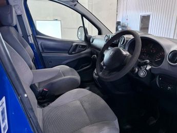 PEUGEOT PARTNER 1.6 HDi 625 S Panel Van 4dr Diesel Manual L1 (153 g/km, 75 bhp)