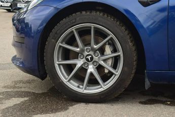 TESLA Model 3 Saloon 4dr Electric Auto RWD (241 bhp)