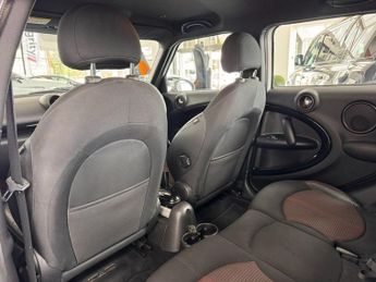 MINI COUNTRYMAN 2.0 Cooper SD SUV 5dr Diesel Manual Euro 5 (s/s) (143 ps)