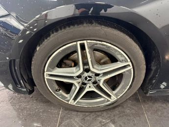 MERCEDES-BENZ A CLASS 1.5 A180d AMG Line (Premium) Hatchback 5dr Diesel 7G-DCT Euro 6 