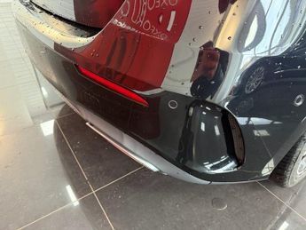 MERCEDES-BENZ A CLASS 1.5 A180d AMG Line (Premium) Hatchback 5dr Diesel 7G-DCT Euro 6 