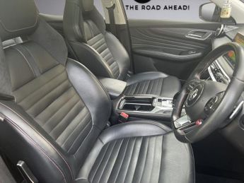 MG MG HS 1.5 T-GDI Exclusive SUV 5dr Petrol DCT Euro 6 (s/s) (162 ps)