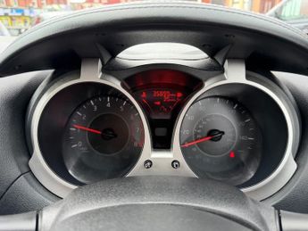 NISSAN JUKE 1.6 N-Connecta SUV 5dr Petrol XTRON Euro 6 (117 ps)
