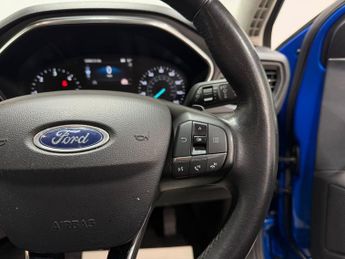 FORD FOCUS 2.0 EcoBlue Titanium Estate 5dr Diesel Auto Euro 6 (s/s) (150 ps