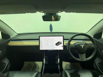 TESLA Model 3 Standard Range Plus Saloon 4dr Electric Auto RWD (241 bhp)
