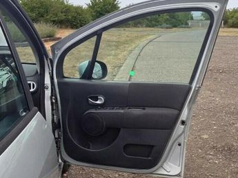 RENAULT GRAND MODUS 1.6 VVT Dynamique Auto Euro 4 5dr