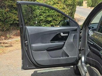 KIA NIRO 64kWh 4+ SUV 5dr Electric Auto (201 bhp)