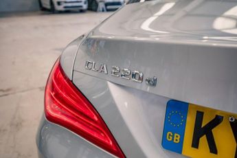 MERCEDES-BENZ CLA 2.1 CLA220d AMG Sport Coupe 4dr Diesel 7G-DCT Euro 6 (s/s) (177 