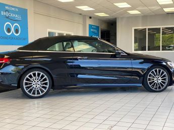 MERCEDES-BENZ C CLASS 2.1 C220d AMG Line Cabriolet 2dr Diesel G-Tronic+ Euro 6 (s/s) (