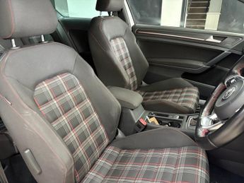 VOLKSWAGEN GOLF 2.0 TSI GPF GTI Performance Hatchback 3dr Petrol DSG Euro 6 (s/s