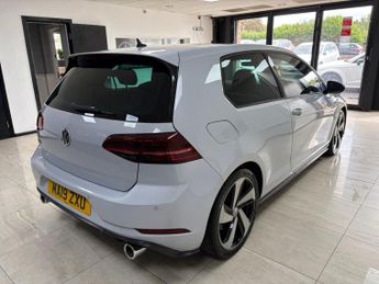 VOLKSWAGEN GOLF 2.0 TSI GPF GTI Performance Hatchback 3dr Petrol DSG Euro 6 (s/s
