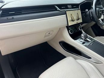 JAGUAR F-PACE 2.0 D200 MHEV R-Dynamic HSE SUV 5dr Diesel Auto AWD 