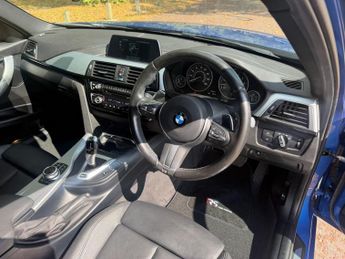 BMW 3 SERIES 2.0 330e 7.6kWh M Sport Saloon 4dr Petrol Plug-in Hybrid Auto Eu
